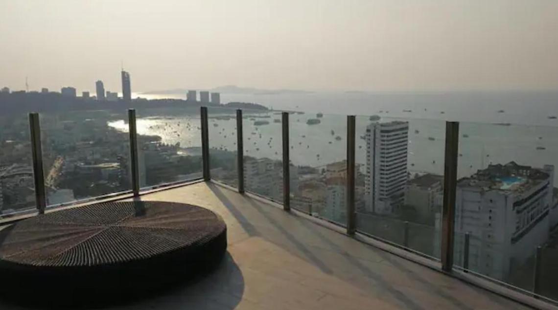 The Base Central Pattaya Quiet Room With Infinity Pool & Free Netflix エクステリア 写真